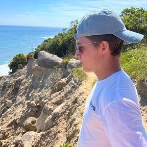 Meet your Posher, Eric